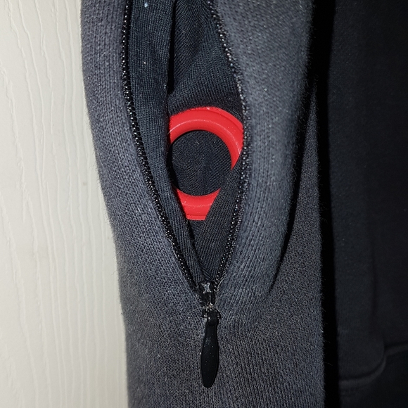 Red Dragon Skate  Hoodie - Picture 14 of 15